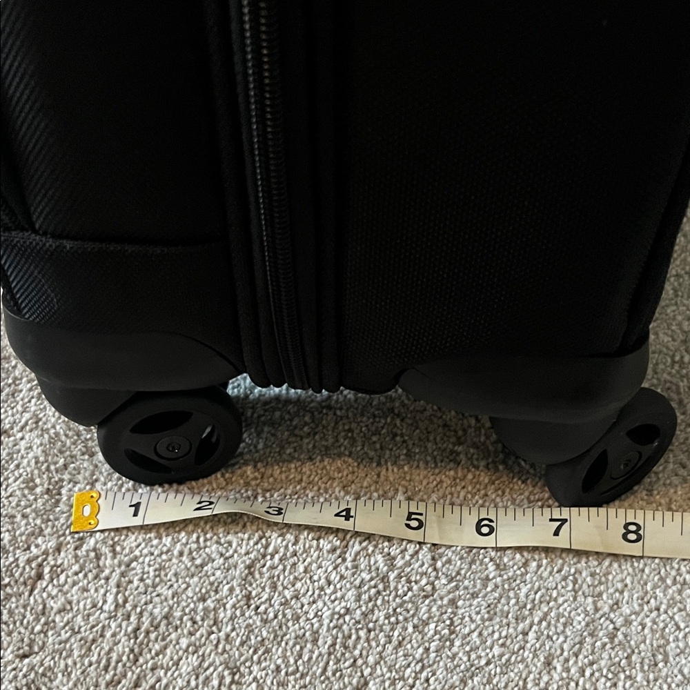 Samsonite Black Rolling laptop Travel Bag - Picture 7 of 13